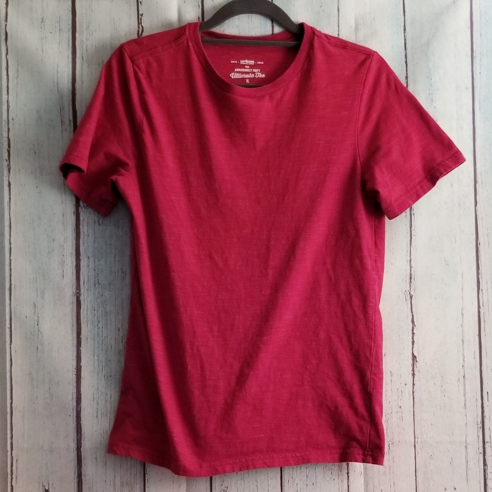Boys XL Red Heathered Tee